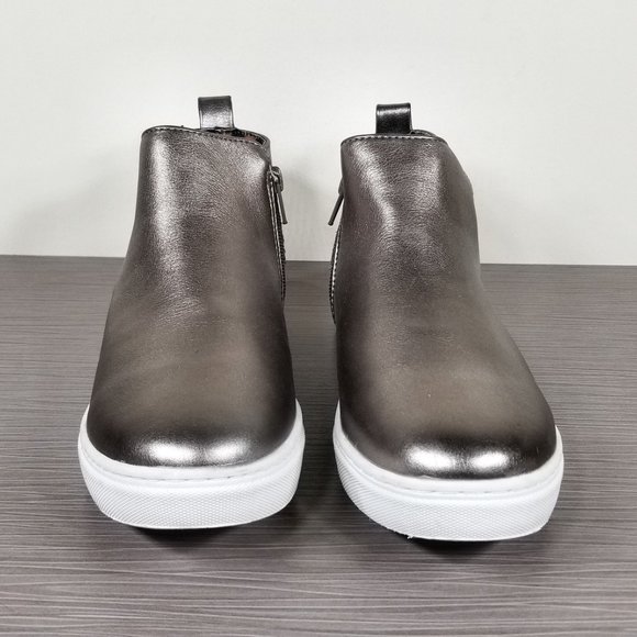 Steve Madden Crusin' Metallic Platform Sneaker, Platinum, Big Kid Size 5 M 8-12 - Picture 2 of 8